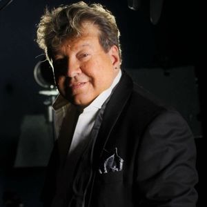 Meet your Posher, Adam